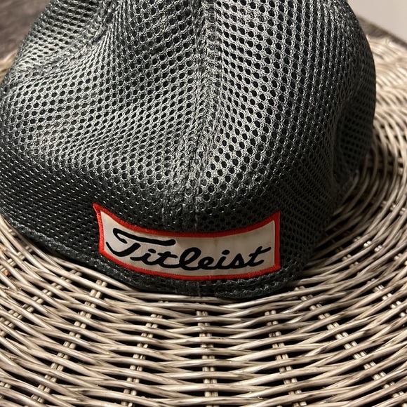 Titleist Ball Cap Grey Lg/XL - Picture 3 of 6